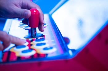 Alquiler y venta de máquinas recreativas y juegos de mesa